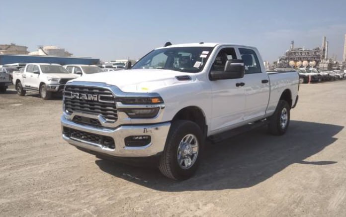 RAM 2500 Crew Cab Tradesman 4×4