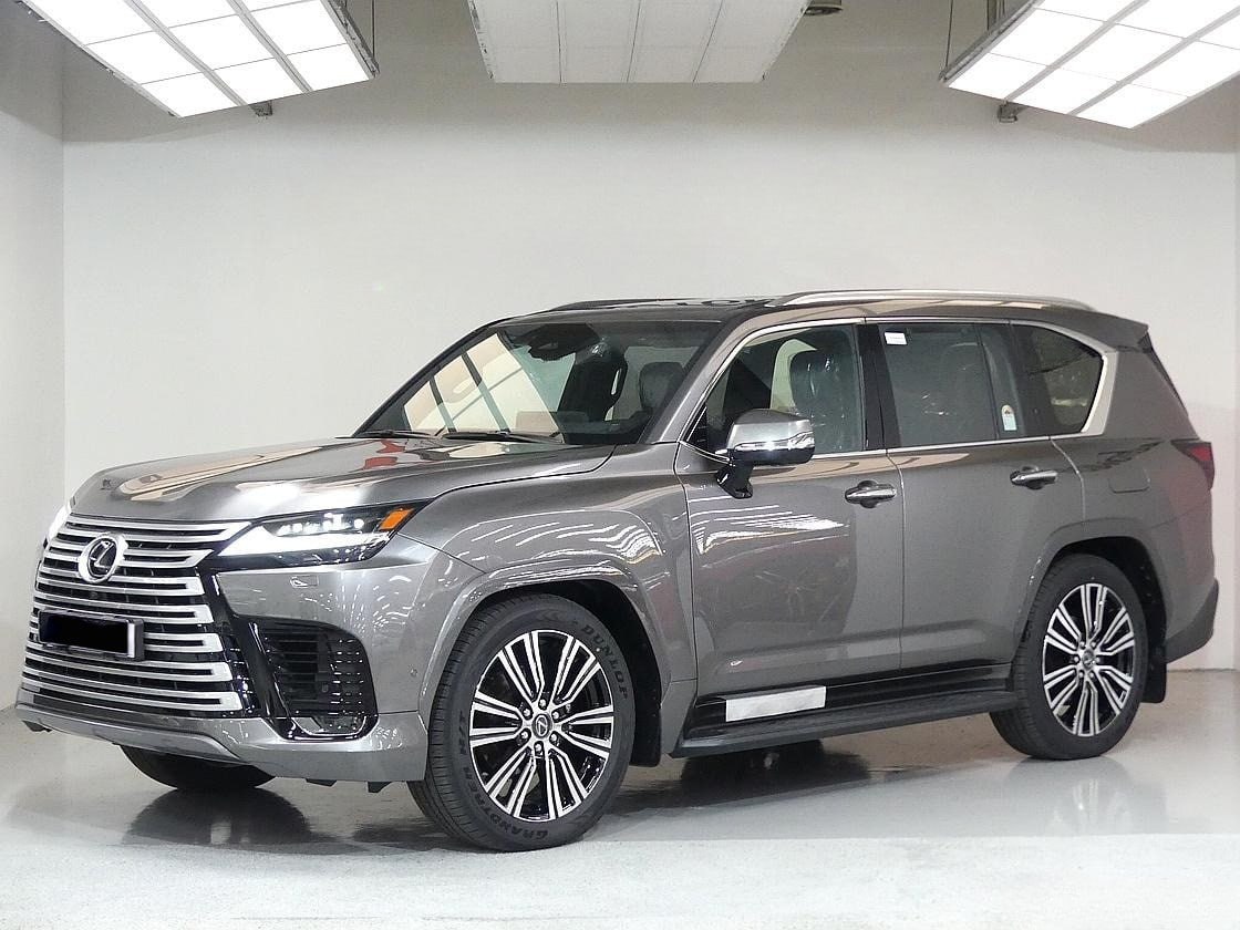 Lexus LX700h Luxury
