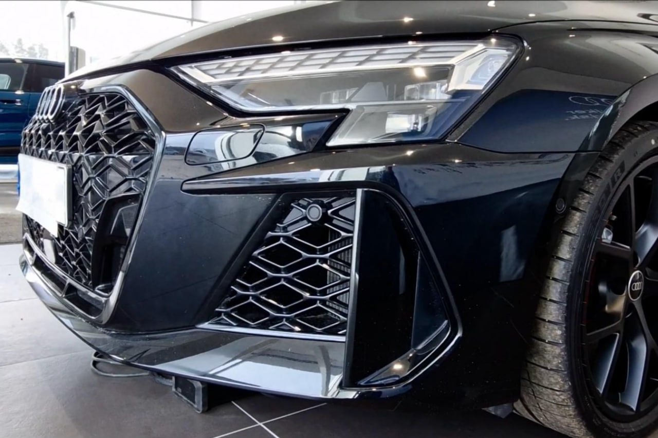 Audi RS3 Limousine Quattro 